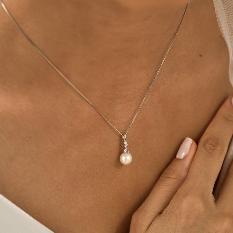 Ins Viral Pearl Choker for Women - Minimalist Luxury Versatile Elegant Collar Chain