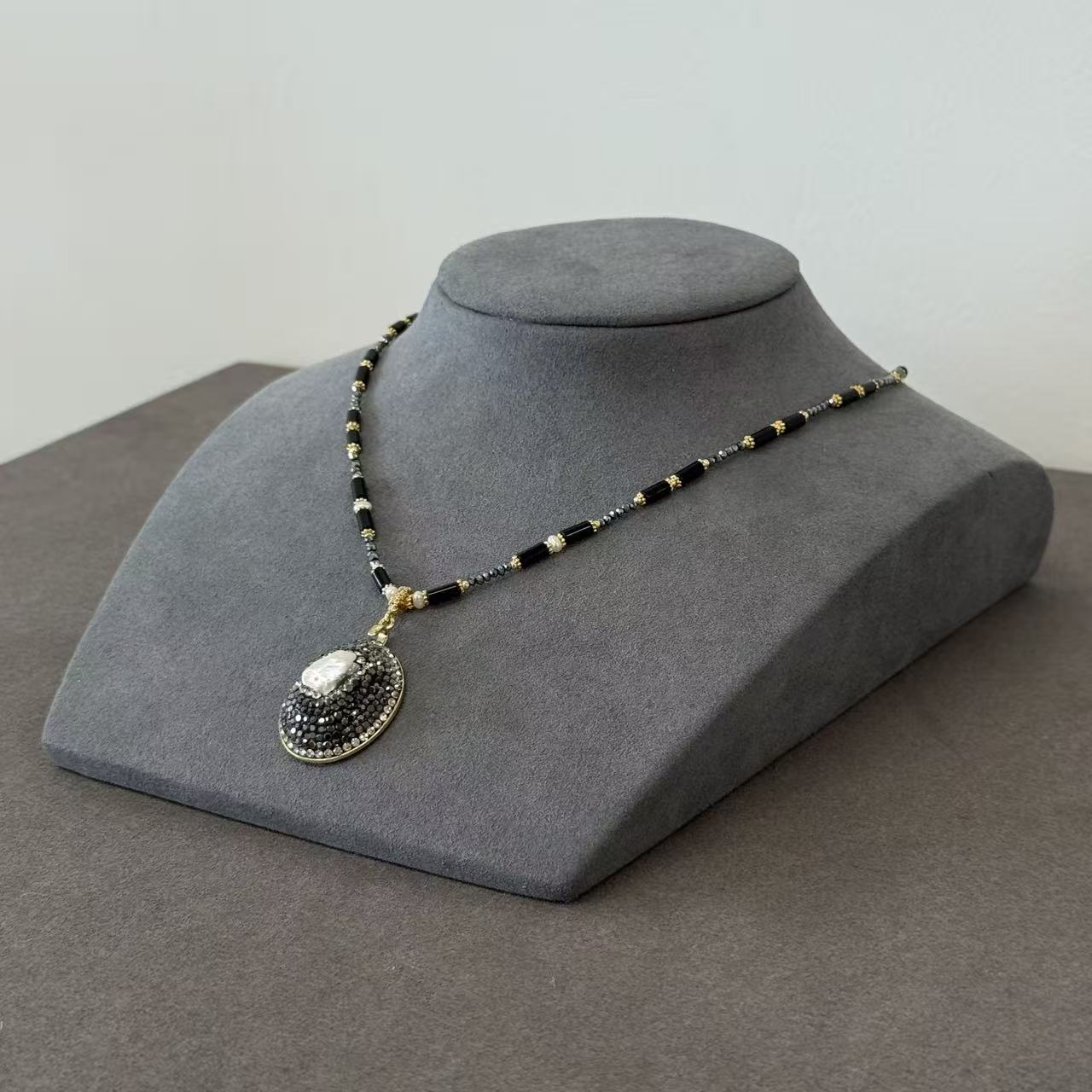 Arte Mist Jewelry Natural pearl rhinestone necklace