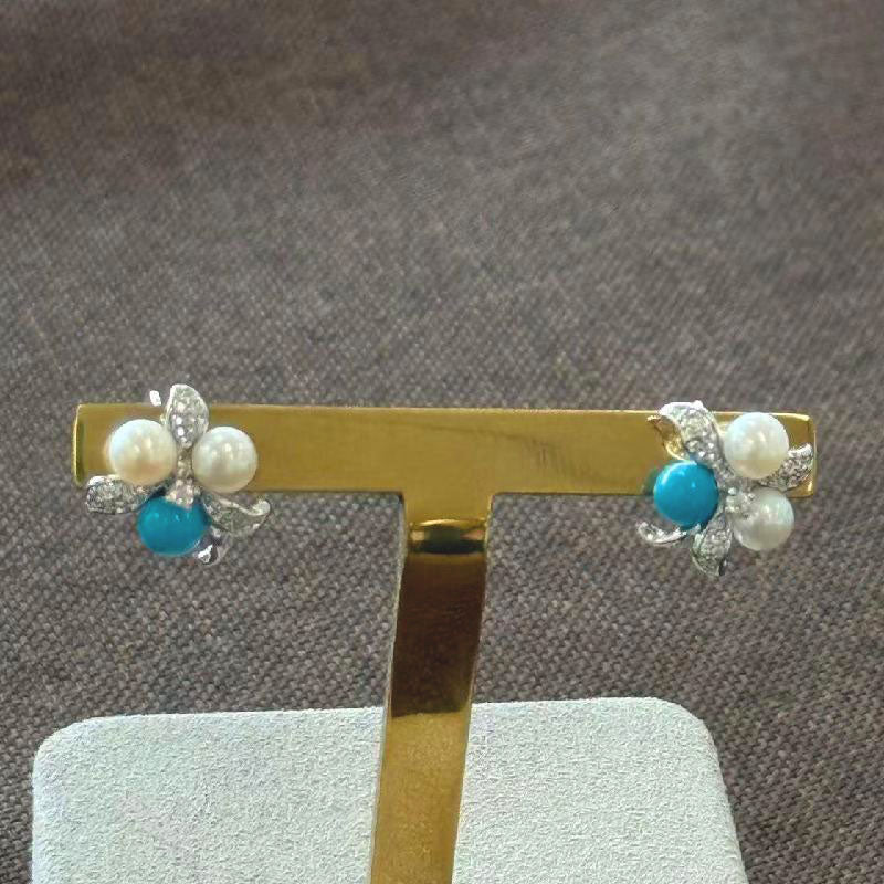 5-6mm natural freshwater pearl stud earrings