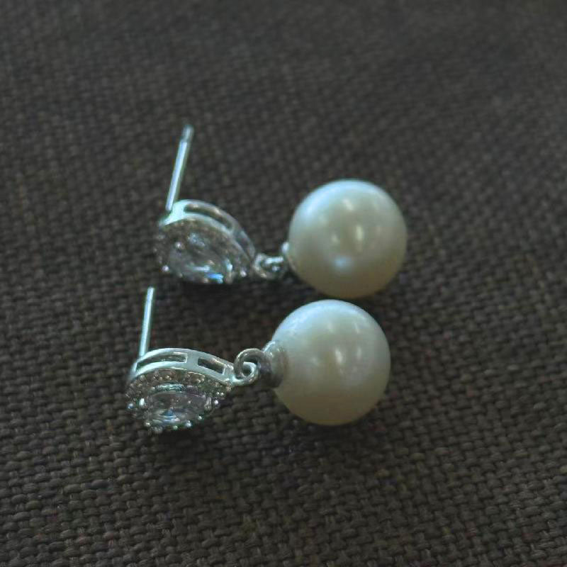 7mm double-pair pearl stud earrings