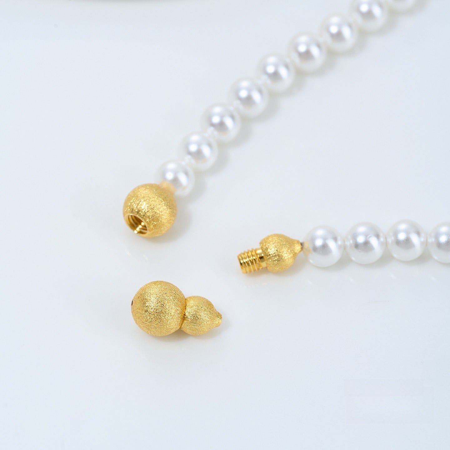 18K Gold Plated Spiral Button & Brushed Gourd Clasp | DIY Pearl Necklace Bracelet Connector - Tarnis
