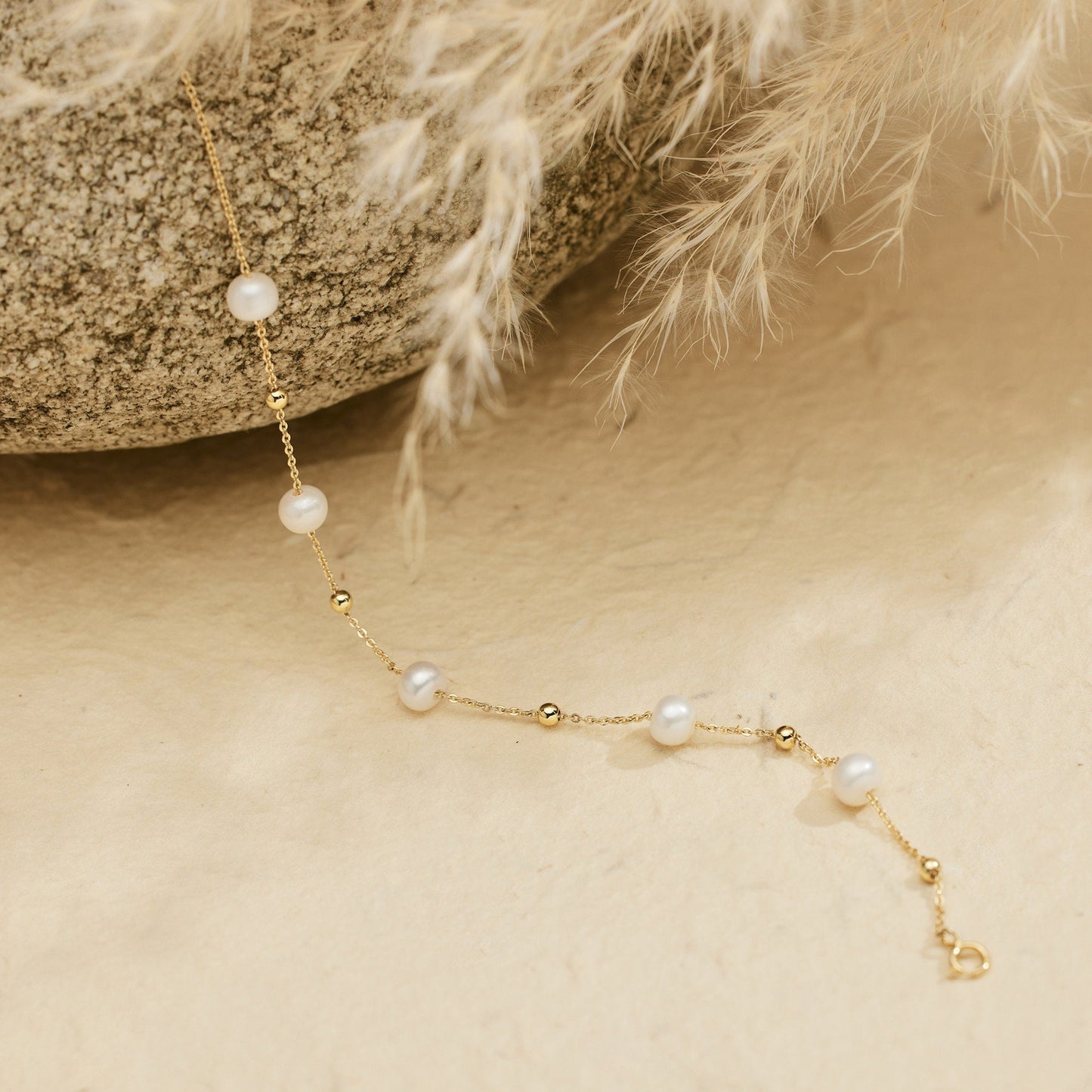 Dainty Beaded Bracelet for Women - Minimalist Luxury Best Friend Jewelry Trendy Office Accessories