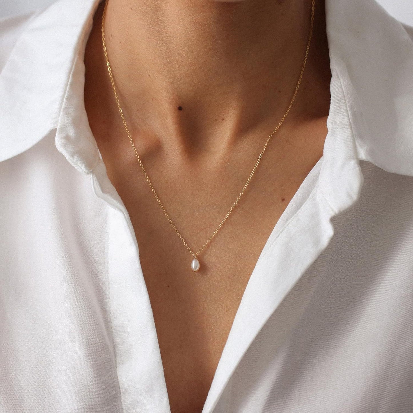 18K Gold Plated Stainless Steel - Pearl Pendant Necklace