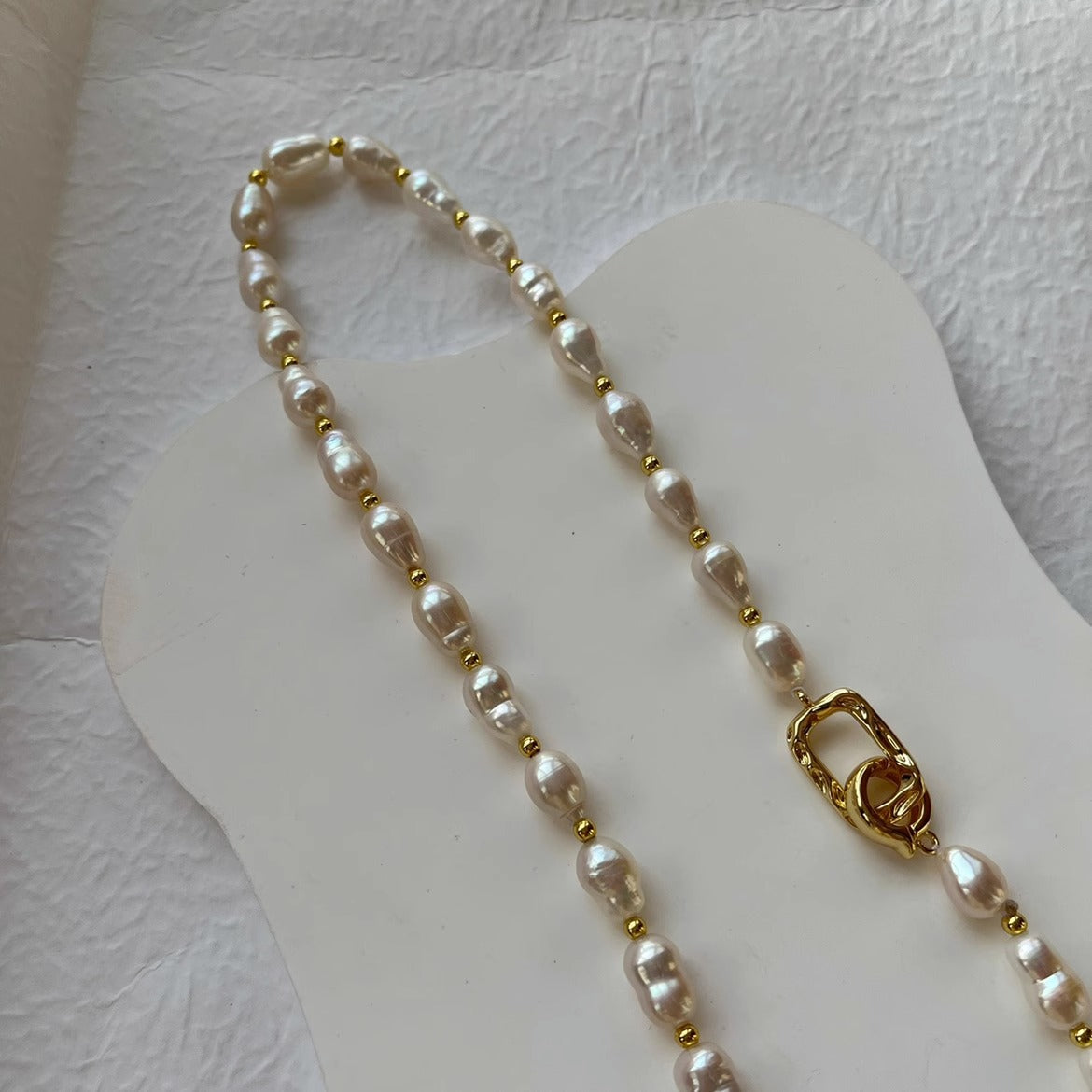 Ins Style Freshwater Pearl Gold Spacer Sweater Chain - Versatile Fashion Necklace
